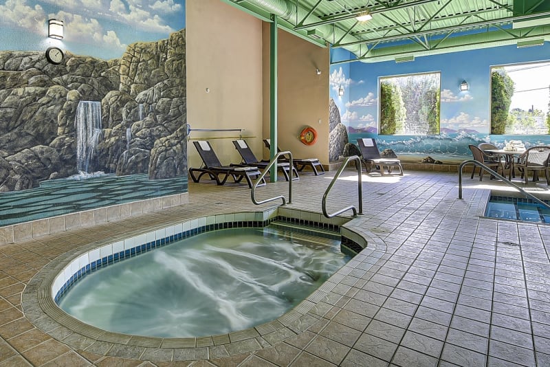 Hot tub at Best Western PLUS Osoyoos Hotel & Suites